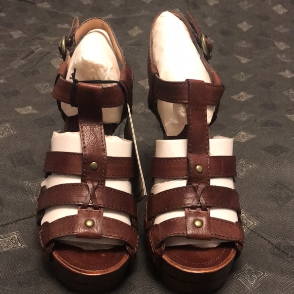 NWT FRYE DARA HEEL DAKE BROWN 7.5 shoes - Picture 4 of 9